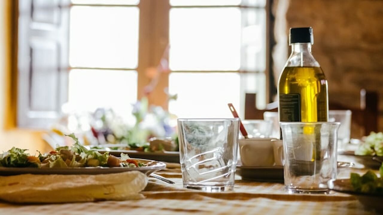 Эксперты Роскачества проверили 21 марку рафинир...