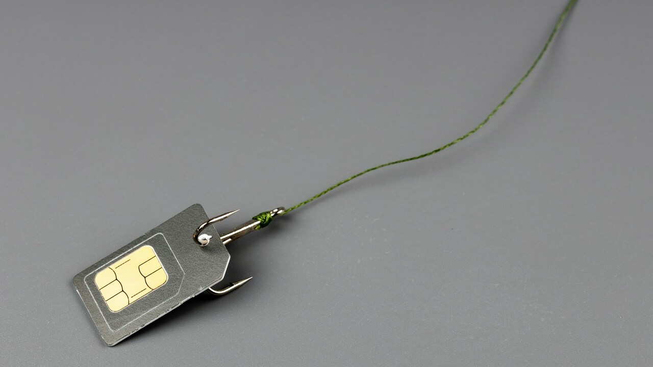 Депутат Немкин предупредил о новой схеме мошенничества с SIM-картами В России появилась новая схема телефонного моше...