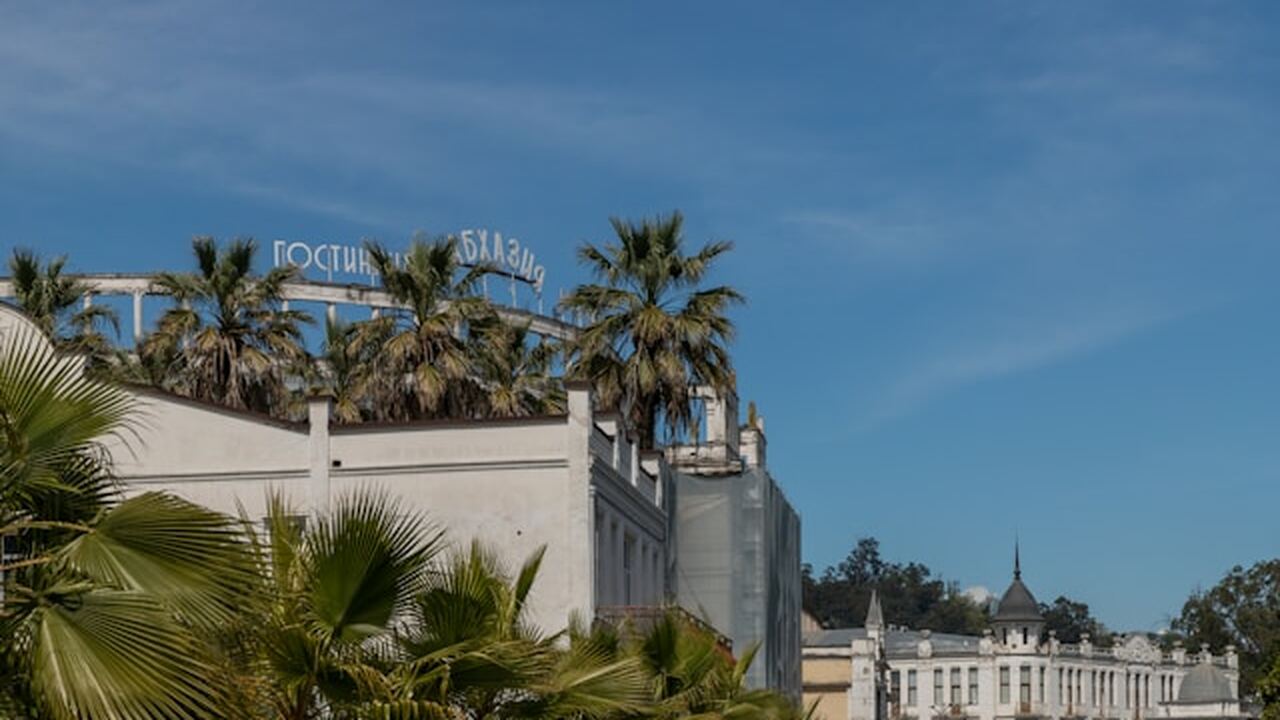 Распространённое представление о высоких дохода...