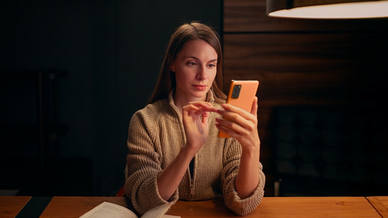 Топ сервисов искусственного интеллекта в России...