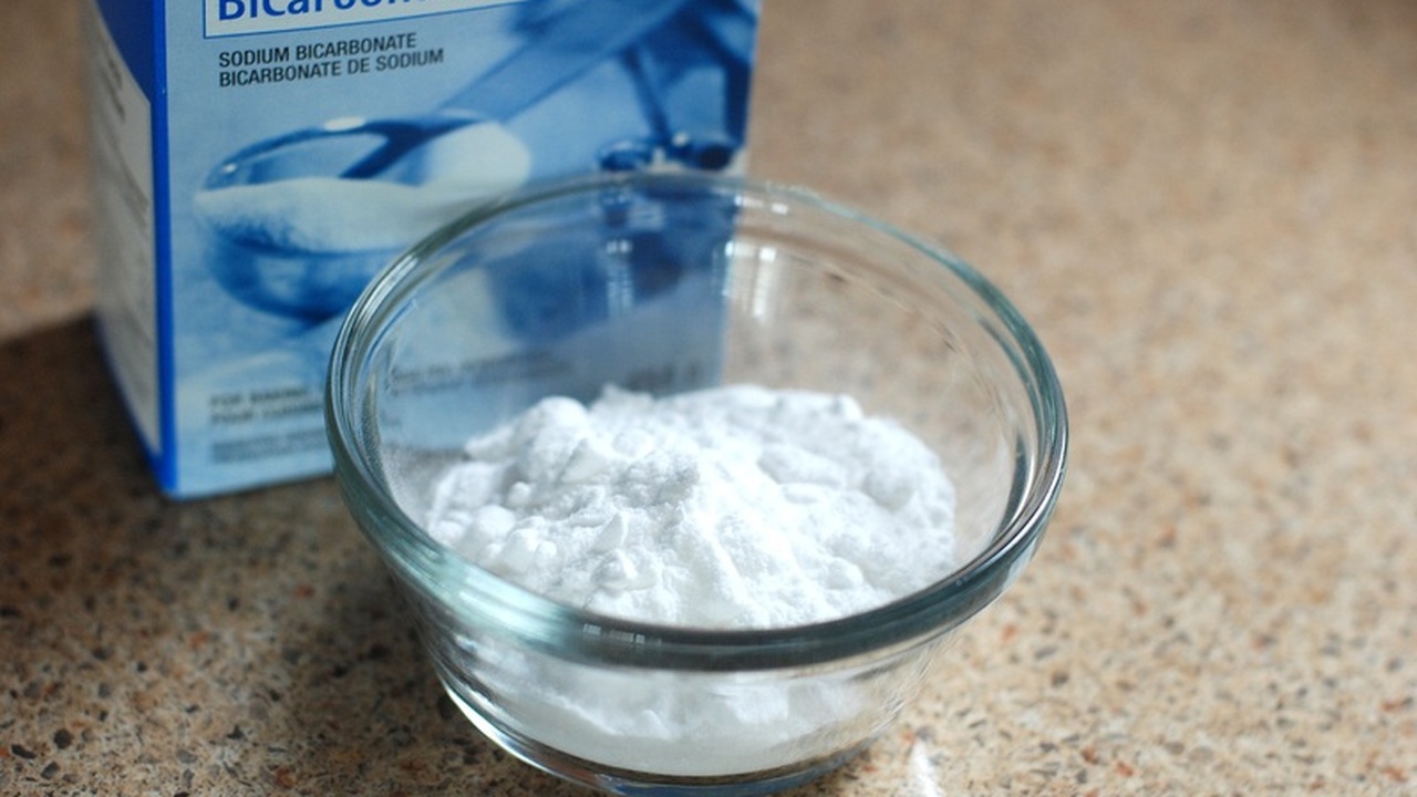 Домашнее средство для сияющей сантехники: три компонента против налёта В поисках альтернатив агрессивной бытовой химии...