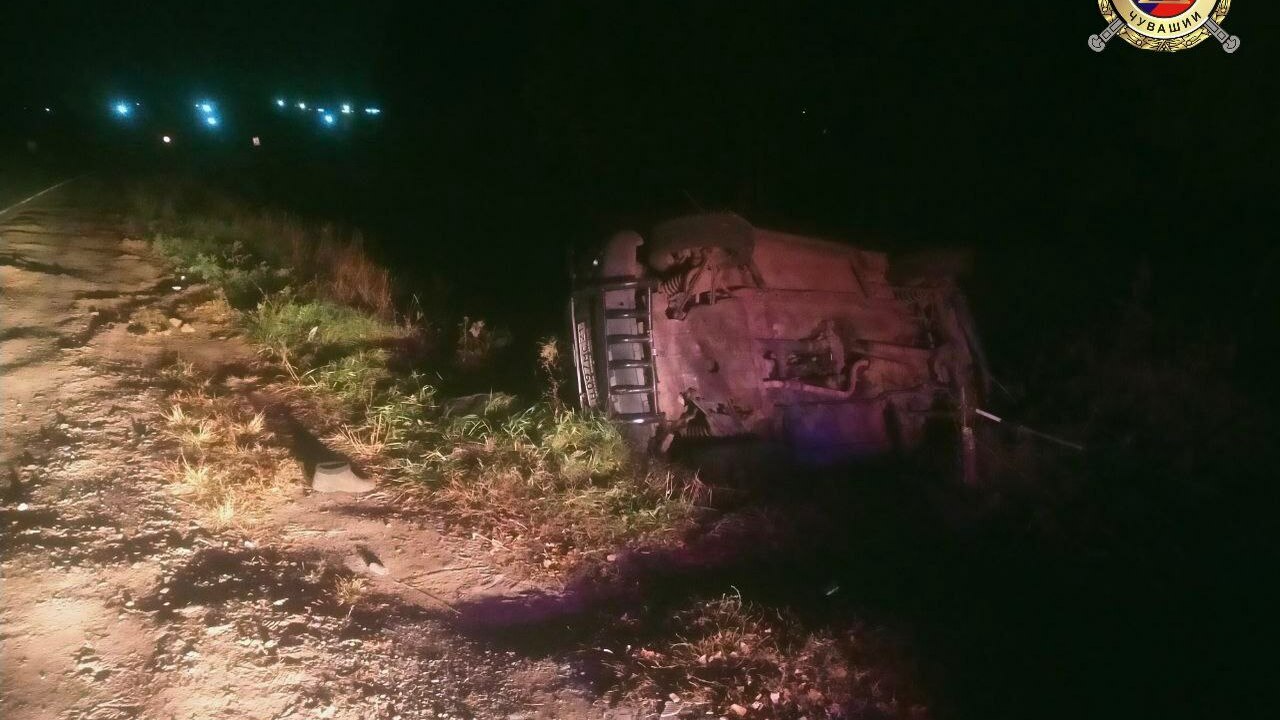 Двое подростков пострадали в жесткой аварии в Вурнарах В поселке Вурнары вчера вечером произошла авари...