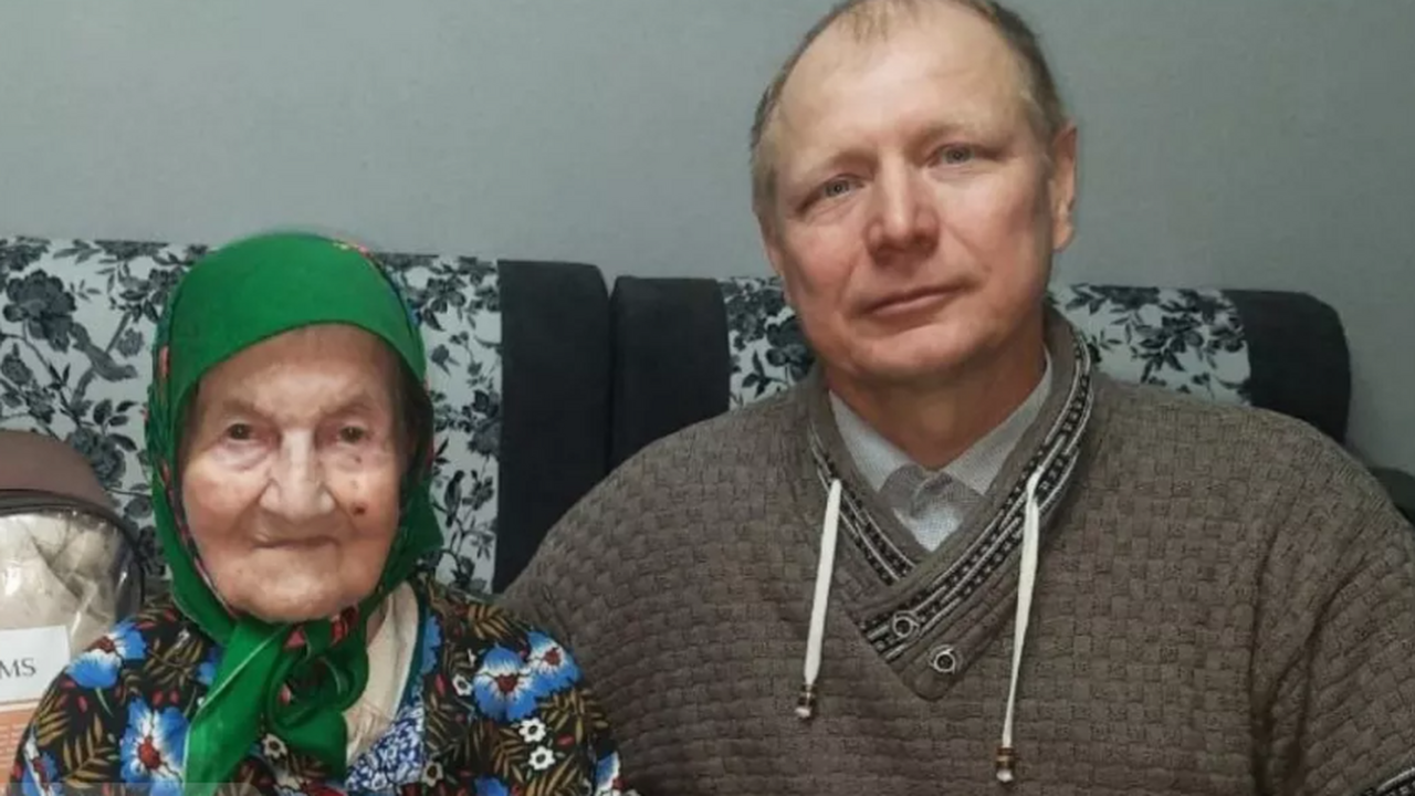 Жительница Чувашии Ольга Краснова отмечает свой...