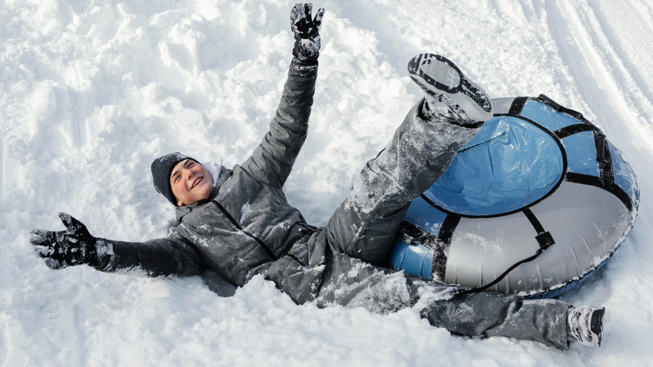 Зима без боли в спине: секреты уборки снега от соседки-холостячки Устали от тяжелой лопаты и боли в пояснице посл...