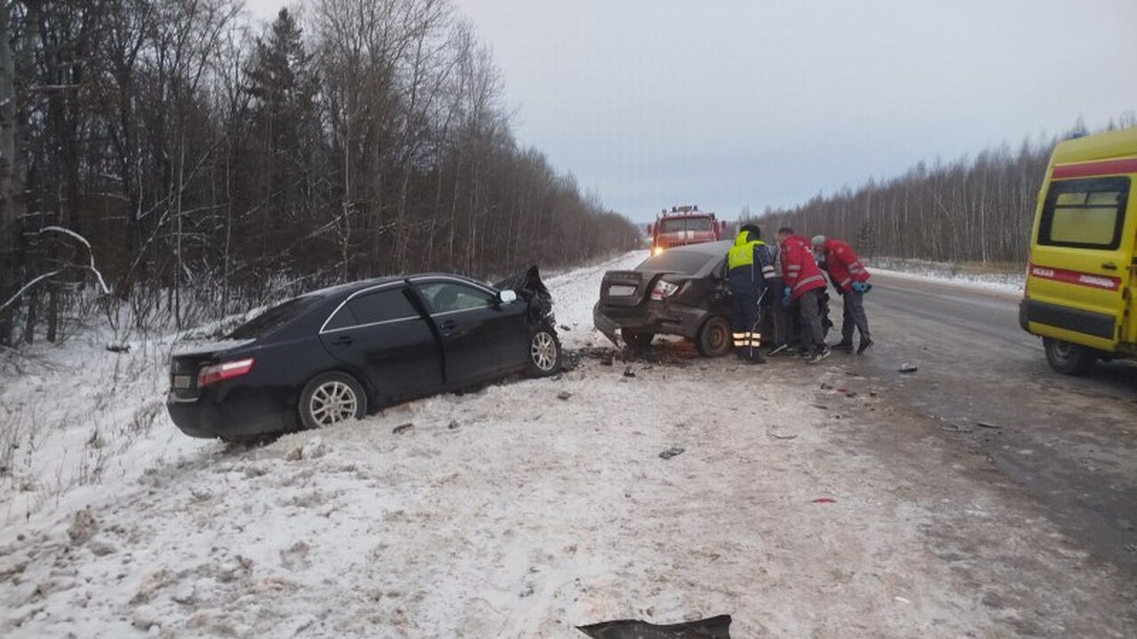 В Чувашии по факту ДТП с тремя жертвами возбудили уголовное дело В Чувашии возбудили уголовное дело по факту ава...