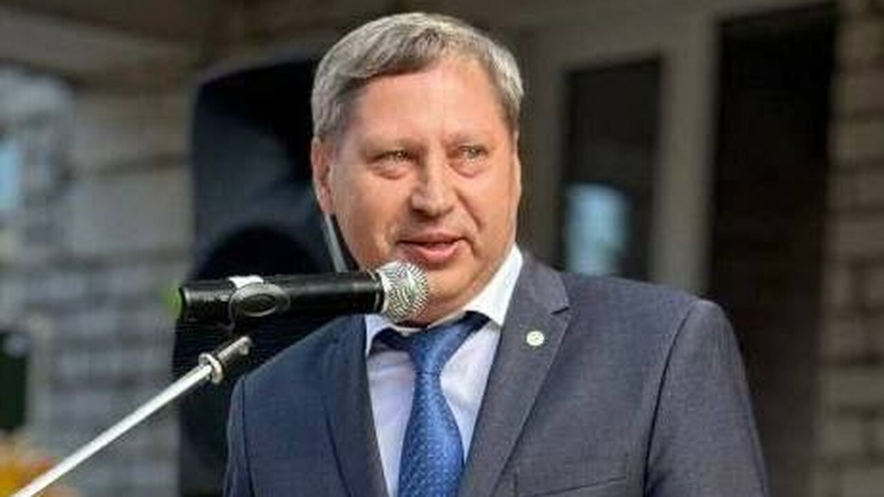 Вице-премьером Чувашии назначен Олег Николин Олег Николин назначен новым вице-премьером Чува...