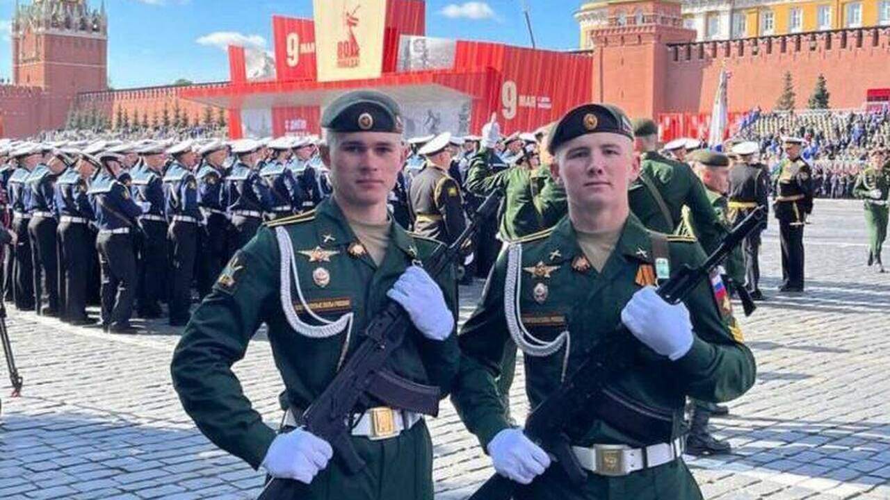 Выпускники из Чувашии приняли участие в Параде Победы в Москве Выпускники из Чувашии приняли участие в Параде ...