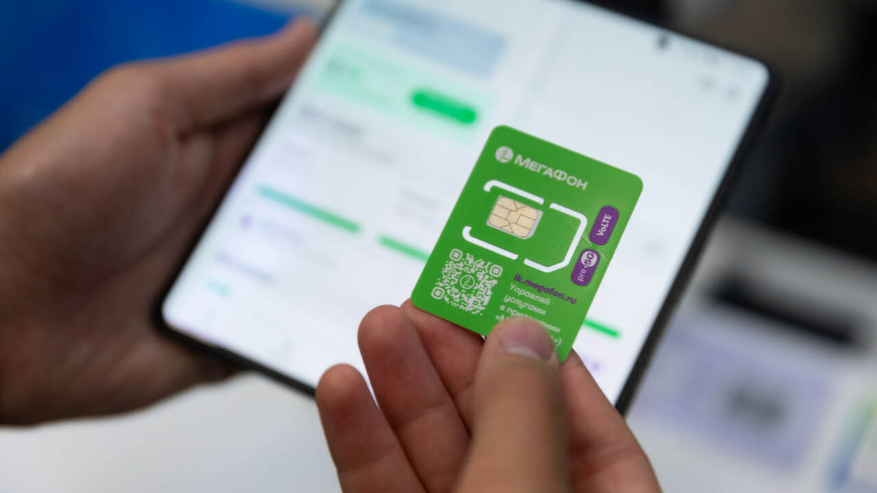 Операторы связи увеличили долю SIM-карт с российской ОС МегаФон нарастил долю SIM-карт с российской опе...