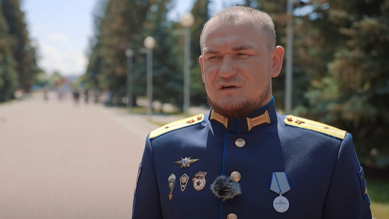 Боец из Чувашии семь раз возвращался на СВО после ранений Боец из Яльчикского округа Алексей Егоров с поз...