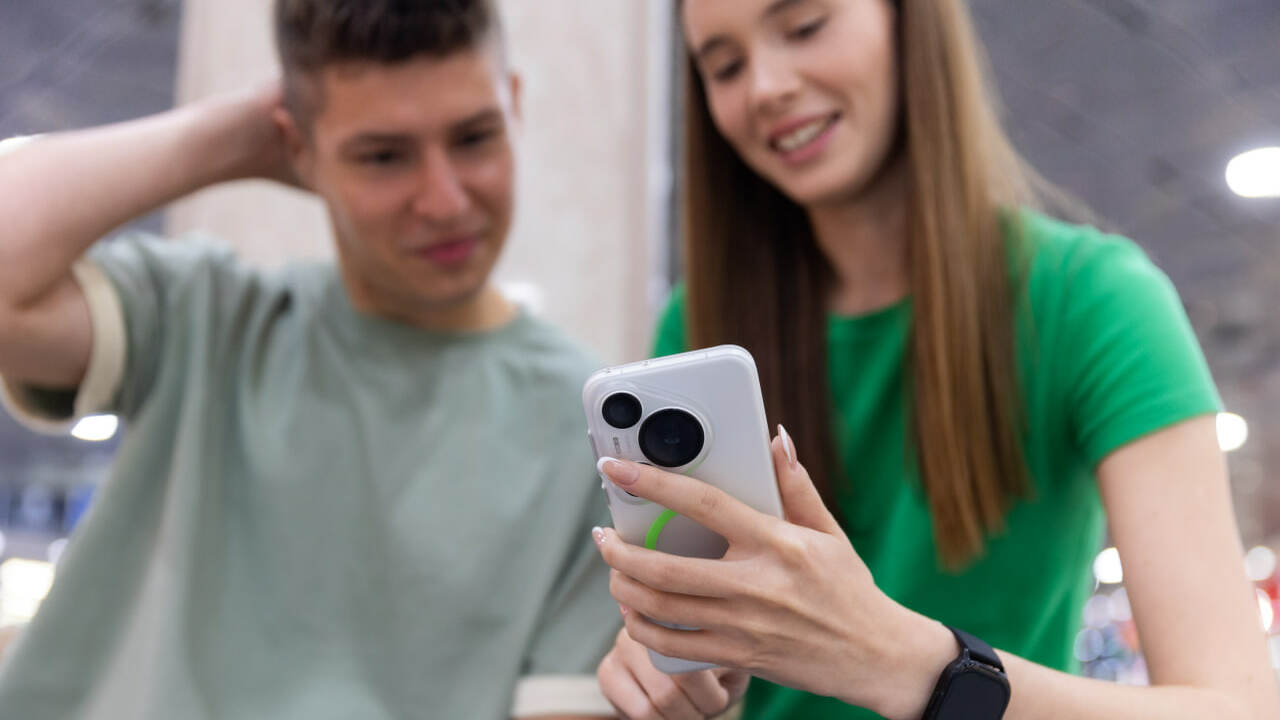 Жителям страны представили сервис, который даёт...