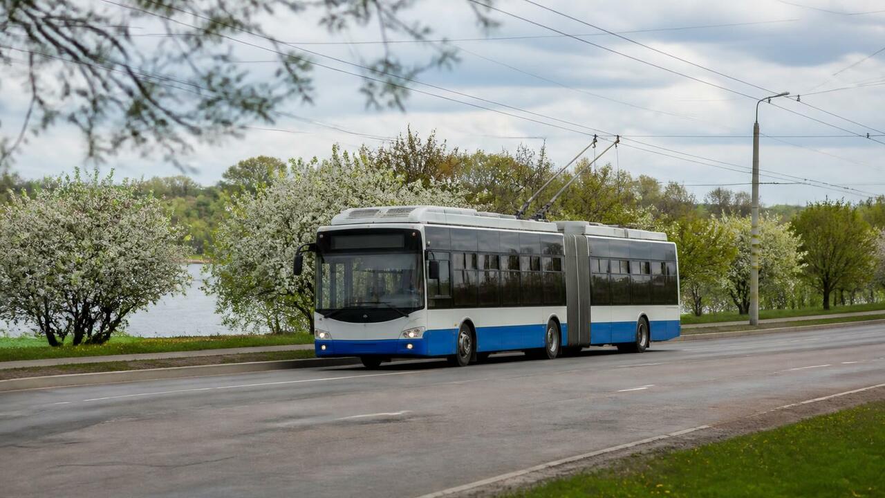 Троллейбус УТТЗ-6243-10 «Горожанин» тестируют н...