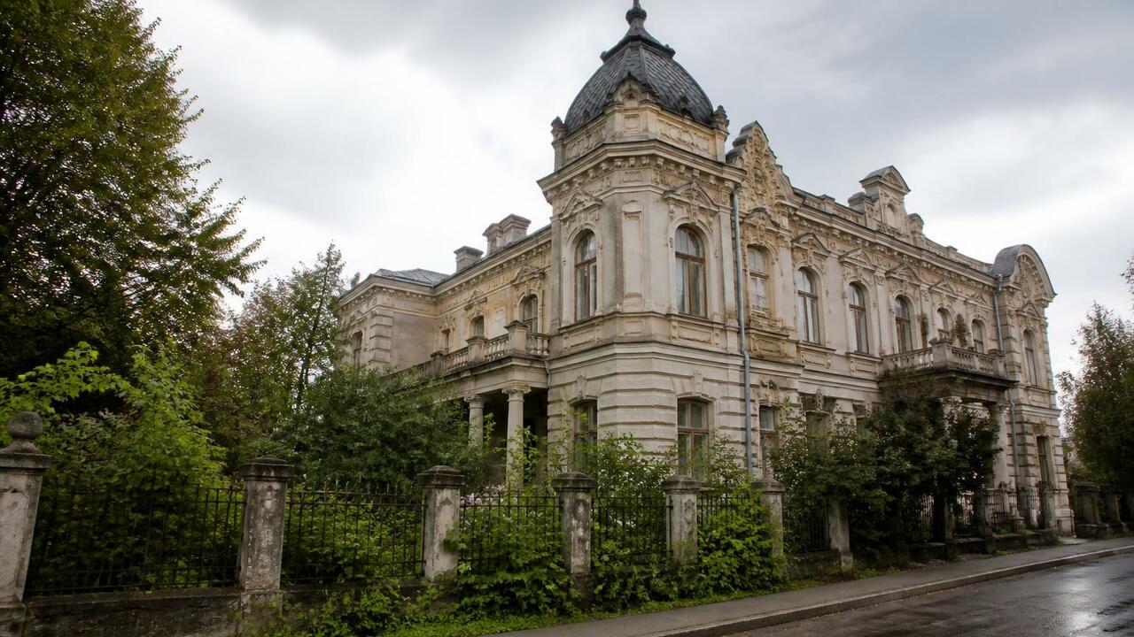 В Алатыре выставлен на торги объект культурного...