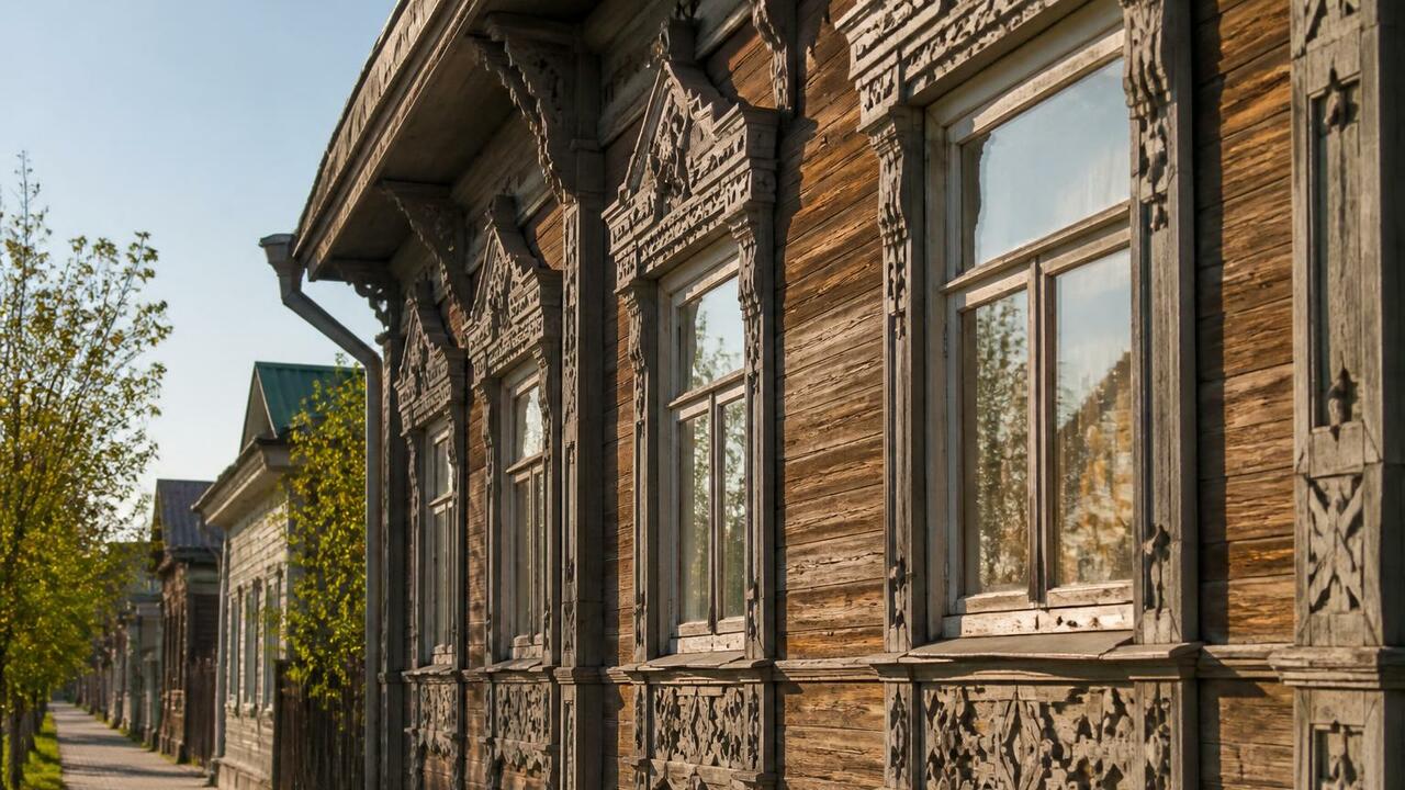 Завершена реставрация деревянного здания XIX ве...