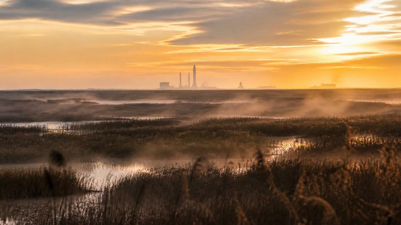 SpaceX вложит более $100 млрд в строительство к...