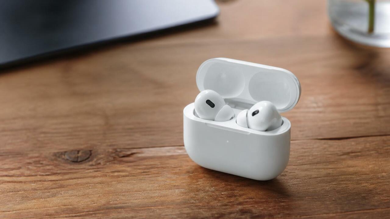 Лучшие недорогие наушники с шумоподавлением: Soundcore P31i за $35 Soundcore P31i — бюджетные наушники с активным ...