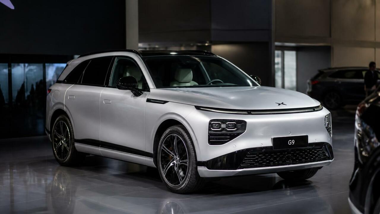 Старт продаж кроссовера Changan Nevo Q06 в Кита...