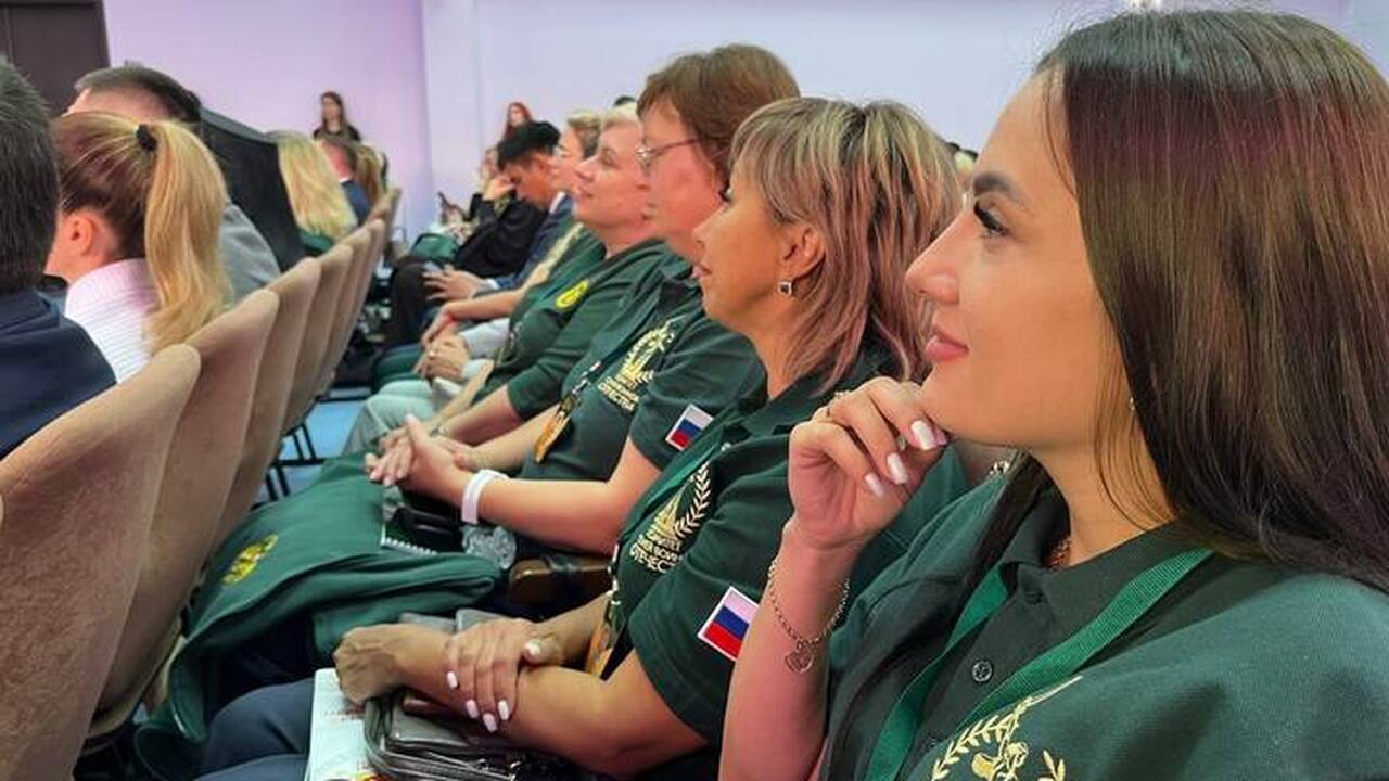 В Чебоксарах проходит окружной форум Комитета семей воинов Отечества В Чебоксарах проходит окружной форум Комитета с...