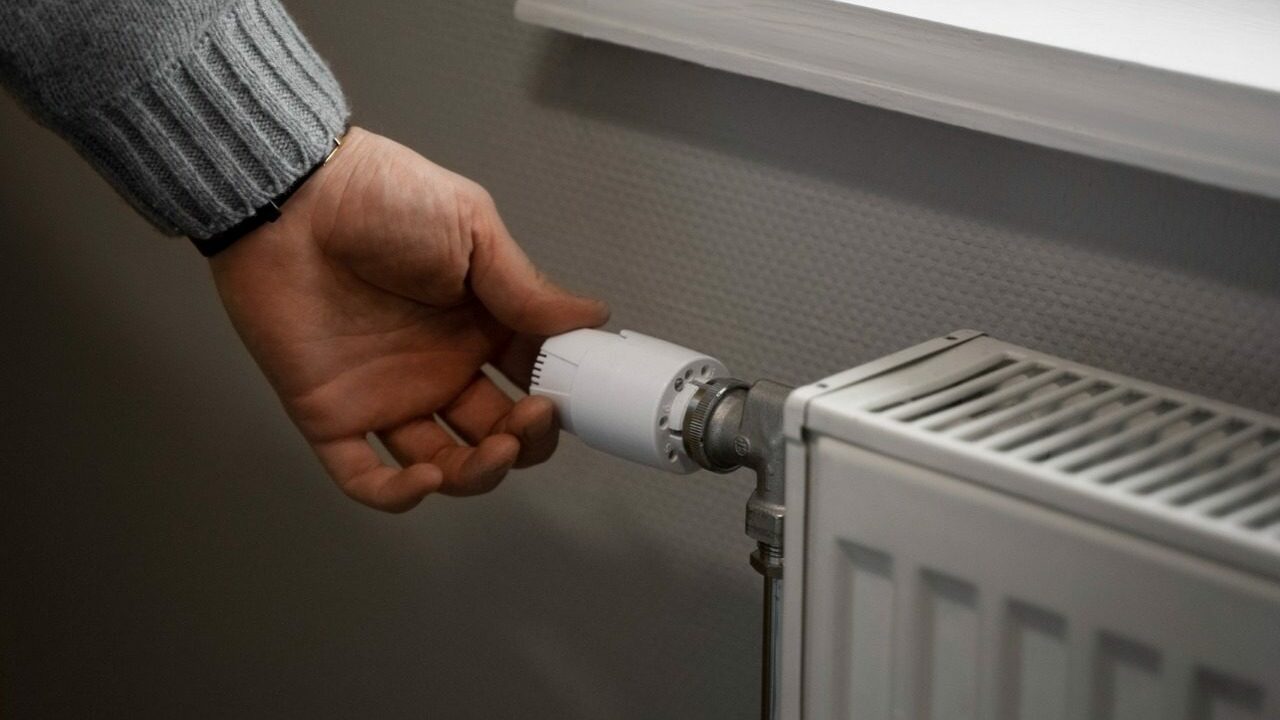 В квитанциях за жилищно-коммунальные услуги стр...