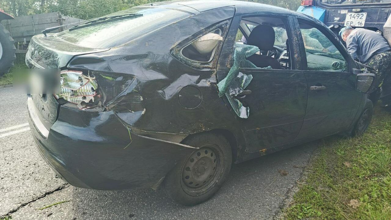 Автоледи пострадала в жестком ДТП в Шемуршинском округе Чувашии 17 августа утром на 18-м километре дороги Шемур...