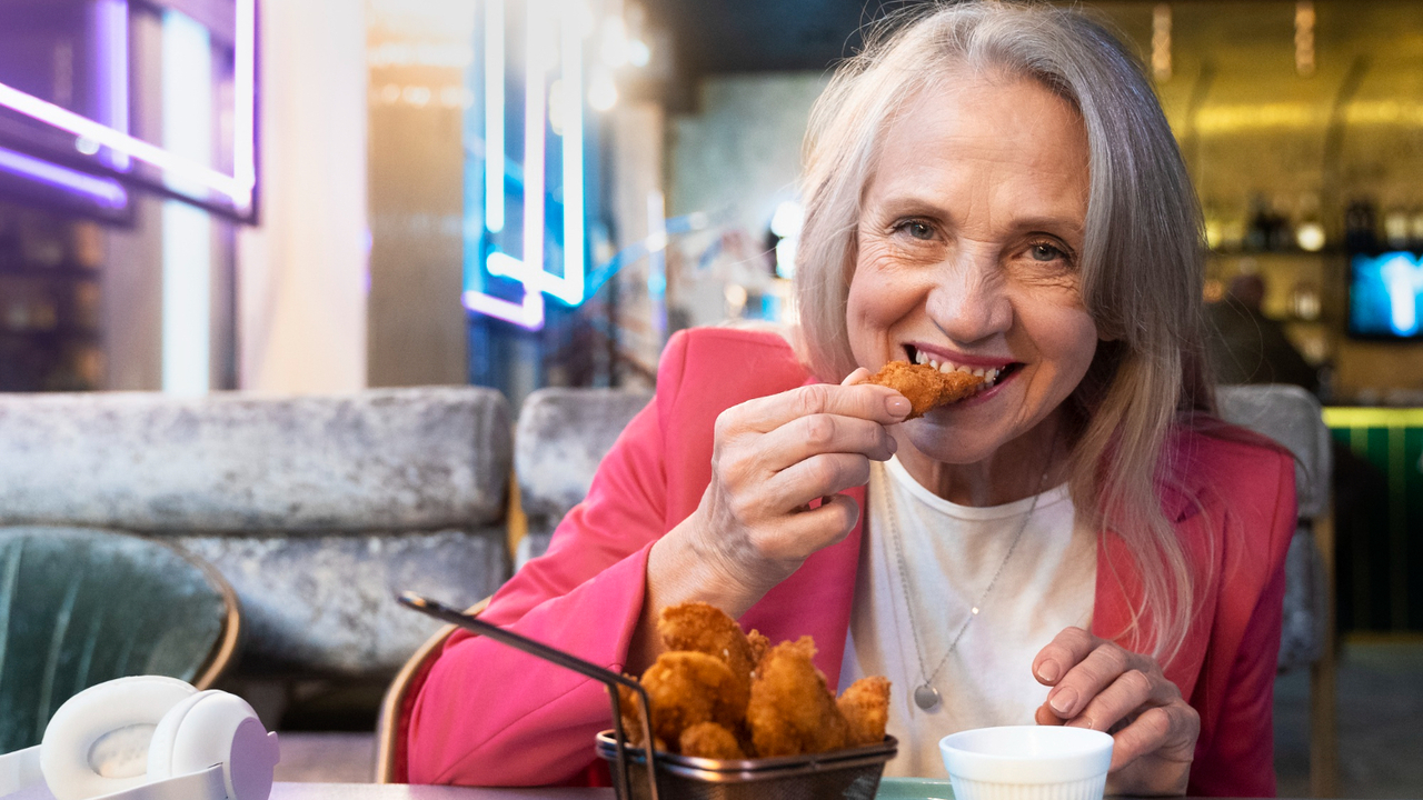 Ешьте, когда голодны: секреты долголетия от инженера Микулина для тех, кому за 45 Известный авиаконструктор Александр Микулин, чь...