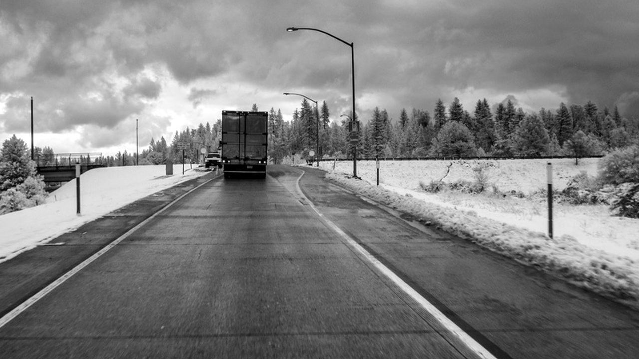 Аптечка в машине: когда инспектор ГИБДД не вправе требовать её предъявить Многие водители сталкиваются с ситуацией, когда...