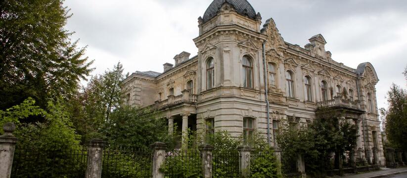 Купеческий дом XIX века в Алатыре выставлен на ...