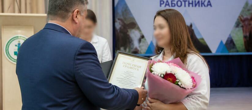 В Чувашии наградили лучших ветеринаров округа
