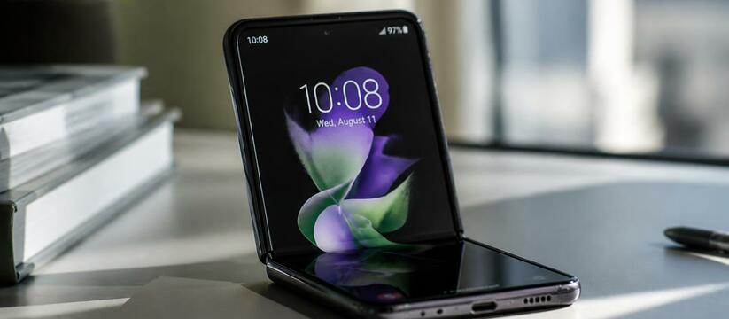 iPhone Duo: новым покупателям придется ждать до...