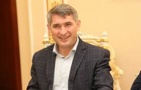Олег Николаев поздравил строителей Чувашии с пр...