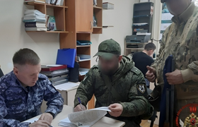 Жители Чувашии передали десятки единиц оружия д...