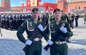 Выпускники из Чувашии приняли участие в Параде ...
