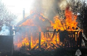 Два жилых дома значительно повредил огонь в Чув...