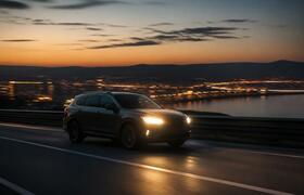 Hyundai Santa Fe станет дальнобойным гибридом с...