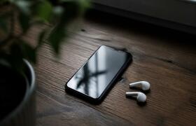 Пять функций Apple Music, которых нет в YouTube...