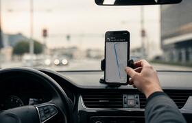 Как сделать Android Auto менее отвлекающим за р...