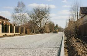 В Чебоксарах ремонтируют дороги в частном секто...