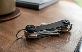 Органайзер для ключей Orbitkey: трекер и держат...