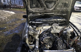 В Чебоксарах сгорели два автомобиля